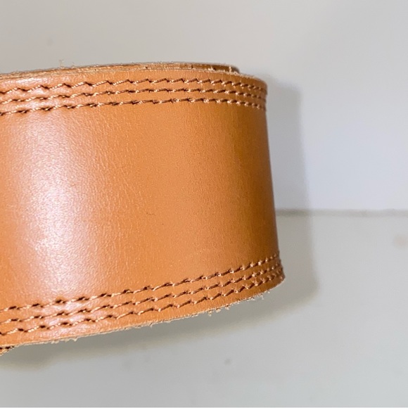 Liz Claiborne 2" Wide Tan Genuine Leather Triple Stitched Edge Belt - Picture 4 of 11